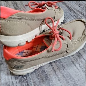 Skechers on the Go Sneakers